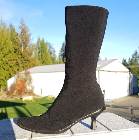 Stuart Weitzman Shoes - Stuart Weitzman black mid calf boots
